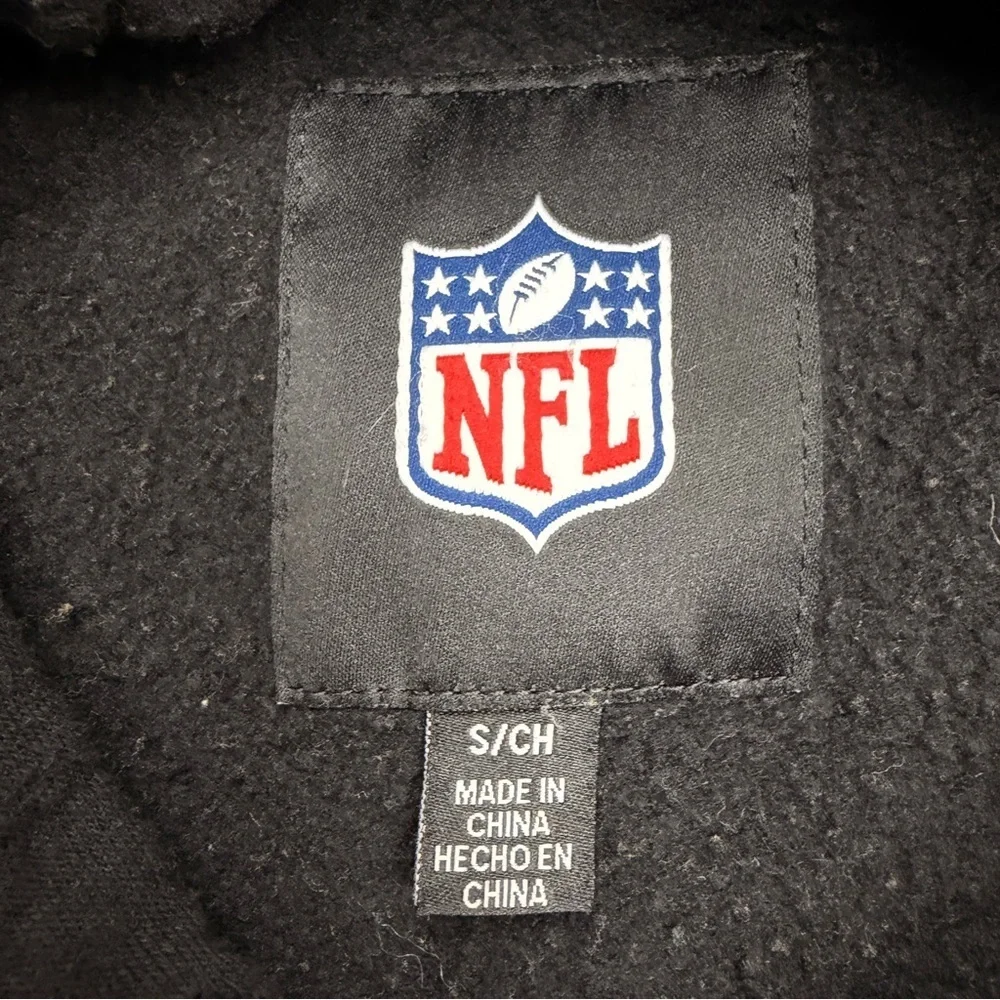 NFL Pittsburgh Steelers Black and Yellow Hoodie - Picture 6 of 9